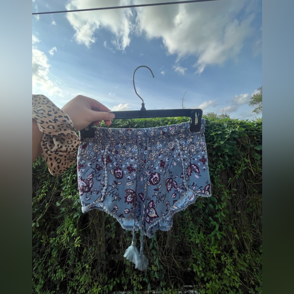 Ecote shorts